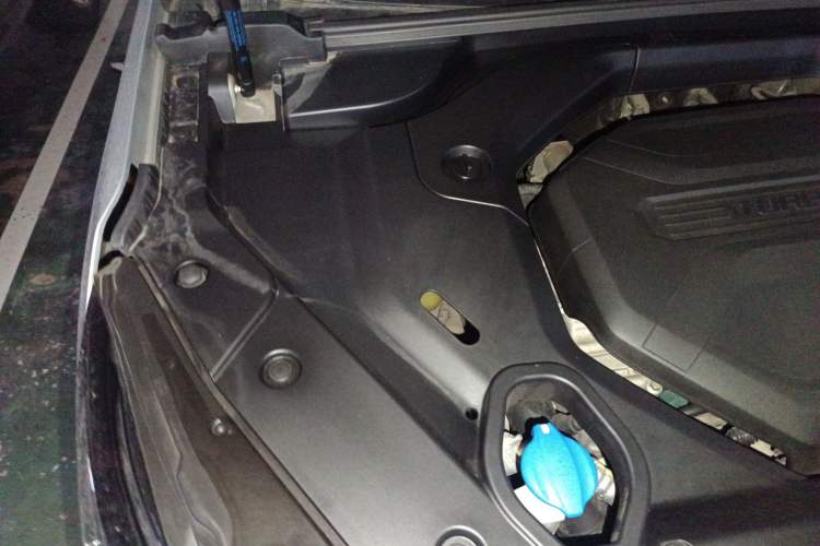 Used BAIC Beijing X7 2020 1.5TD DCT ZhiShang Edition Engine Bay Right