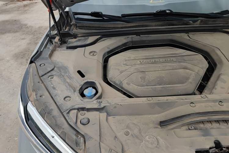 Used BAIC Beijing X7 2020 1.5TD DCT Leading Edition Engine Bay Right