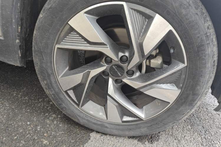 Used BAIC Beijing X7 2020 1.5TD DCT Leading Edition Exterior 2