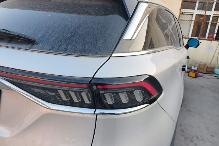 Used BAIC Beijing X7 2020 1.5TD DCT Leading Edition Exterior 2