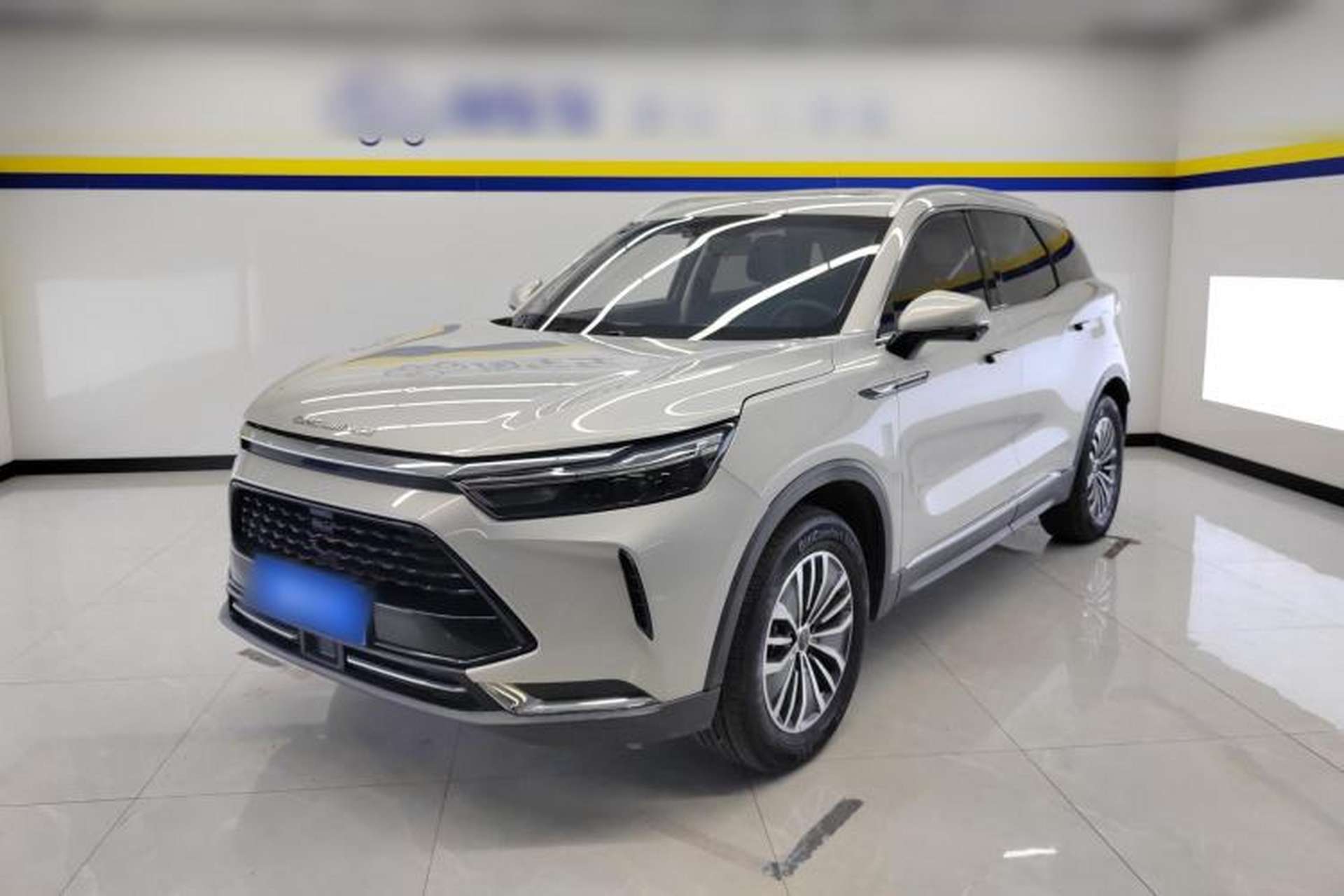Used BAIC Beijing X7 2020 1.5TD DCT ZhiShang Edition Front Left 45 Deg