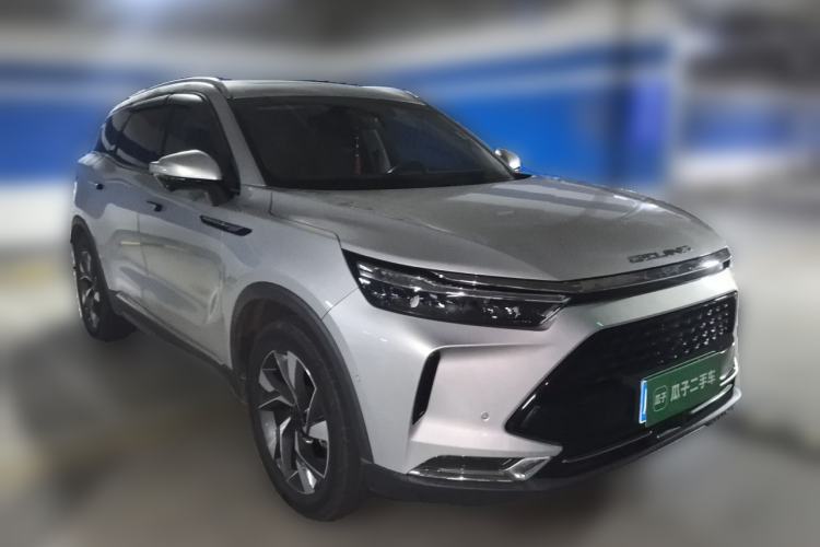 Used BAIC Beijing X7 2020 1.5TD DCT Leading Edition Front Right 45 Deg