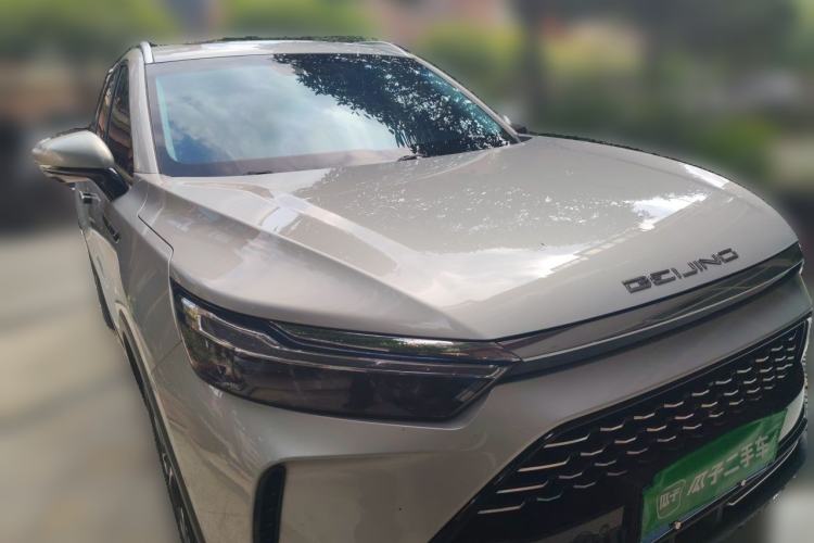 Used BAIC Beijing X7 2020 1.5TD DCT Leading Edition Front Right 45 Deg