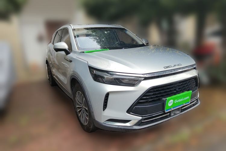 Used BAIC Beijing X7 2020 1.5TD DCT ZhiShang Edition Front Right 45 Deg