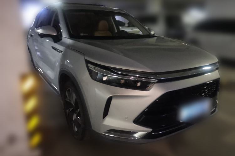 Used BAIC Beijing X7 2020 1.5TD DCT Leading Edition Front Right 45 Deg
