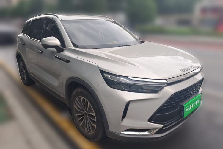 Used BAIC Beijing X7 2020 1.5TD DCT ZhiShang Edition Front Right 45 Deg