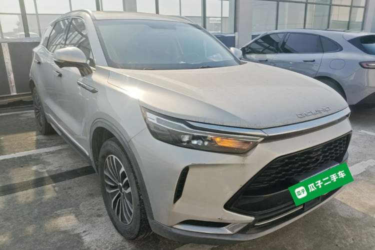 Used BAIC Beijing X7 2020 1.5TD DCT New Year Limited Edition Front Right 45 Deg