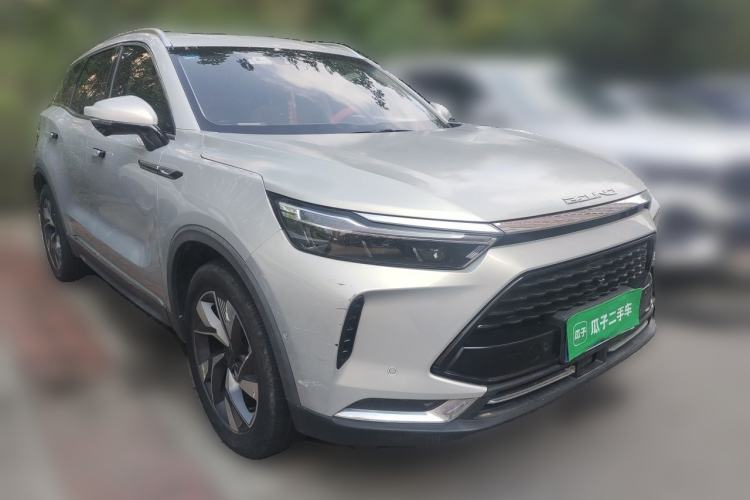 Used BAIC Beijing X7 2020 1.5TD DCT Leading Edition Front Right 45 Deg