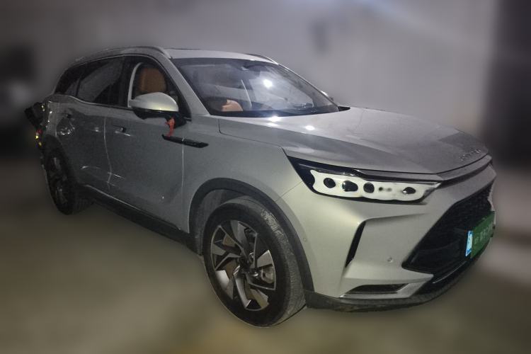Used BAIC Beijing X7 2020 1.5TD DCT Leading Edition Front Right 45 Deg