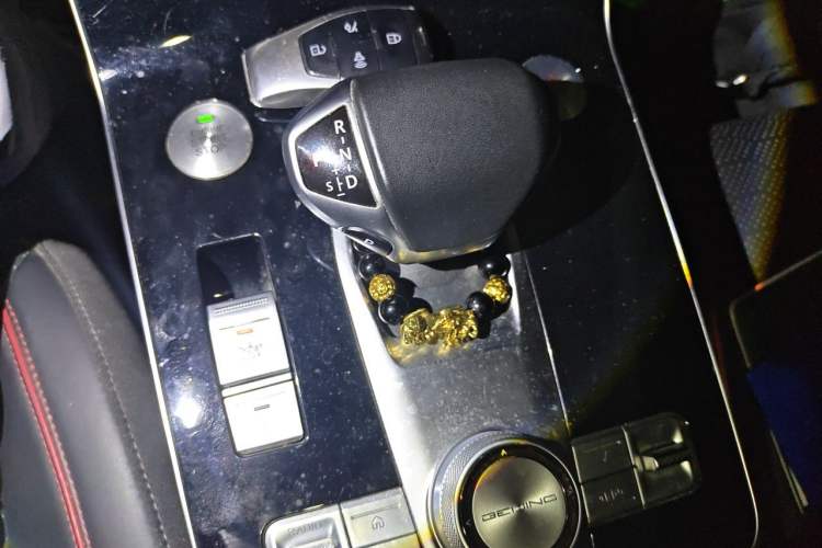 Used BAIC Beijing X7 2020 1.5TD DCT ZhiShang Edition Gear Lever