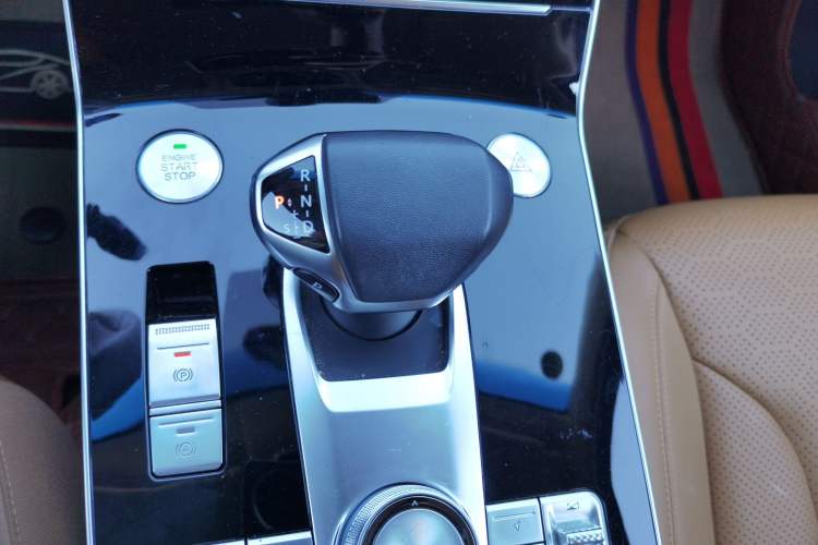 Used BAIC Beijing X7 2020 1.5TD DCT Leading Edition Gear Lever