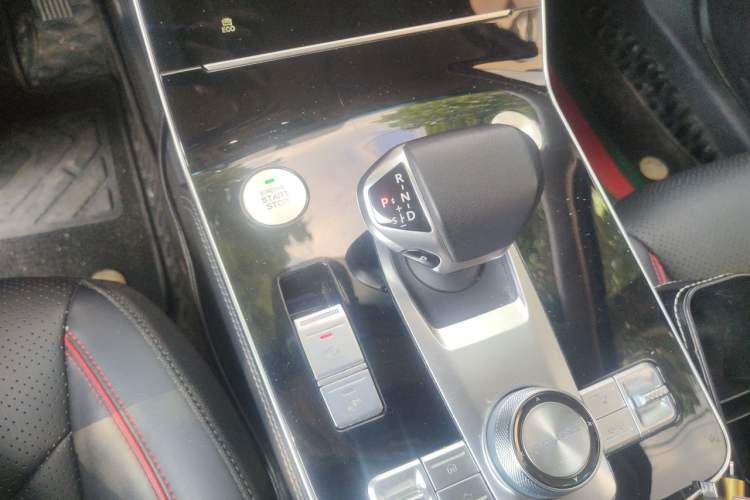Used BAIC Beijing X7 2020 1.5TD DCT ZhiShang Edition Gear Lever