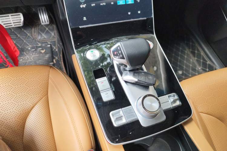 Used BAIC Beijing X7 2020 1.5TD DCT Leading Edition Gear Lever