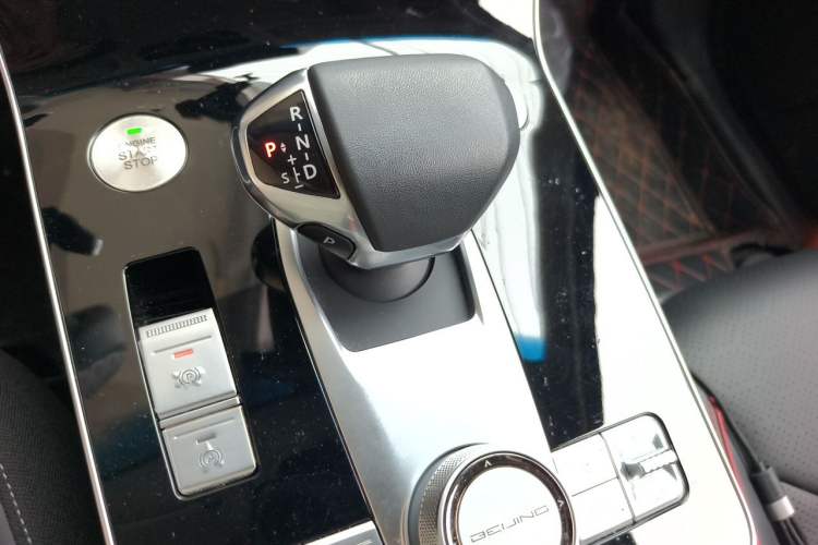 Used BAIC Beijing X7 2020 1.5TD DCT Trendy Edition Gear Lever