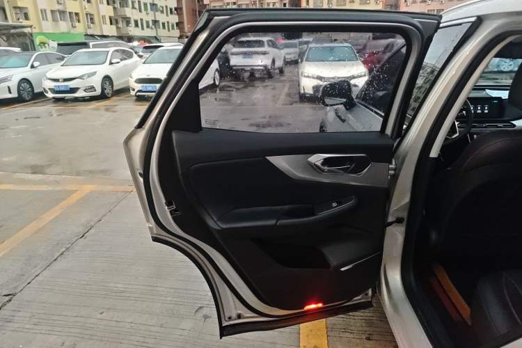Used BAIC Beijing X7 2020 1.5TD DCT Trendy Edition Interior 8