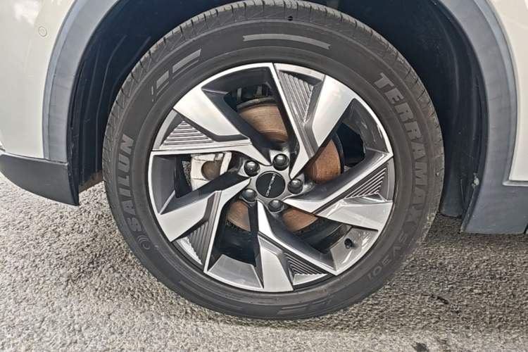 Used BAIC Beijing X7 2020 1.5TD DCT Leading Edition Left Front Wheel Hub