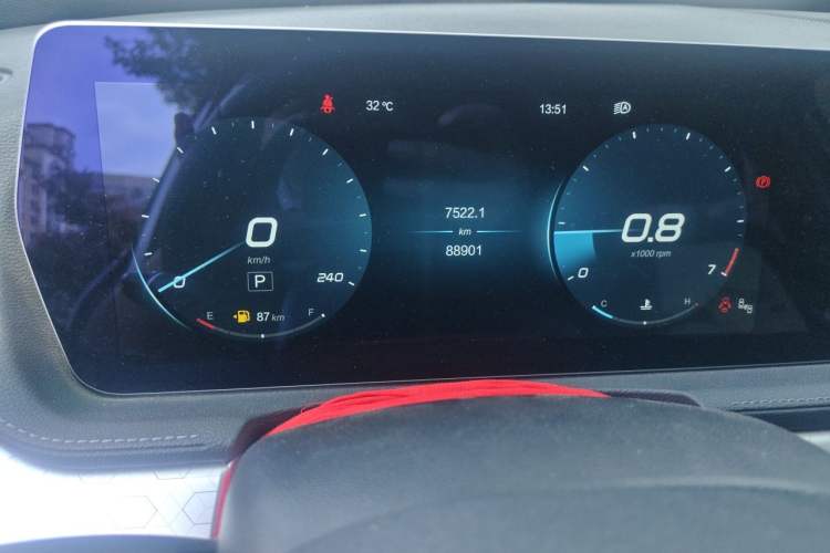 Used BAIC Beijing X7 2020 1.5TD DCT Trendy Edition Odometer Close Up