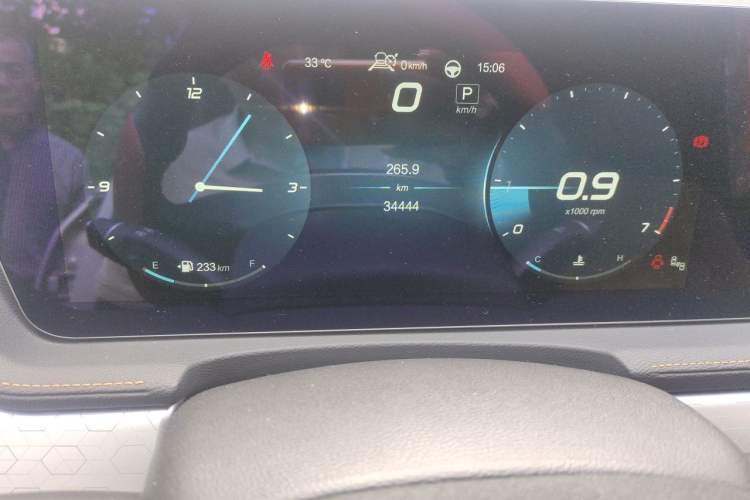 Used BAIC Beijing X7 2020 1.5TD DCT Leading Edition Odometer Close Up