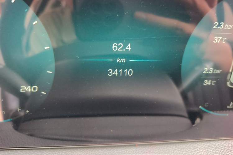 Used BAIC Beijing X7 2020 1.5TD DCT Trendy Edition Odometer Close Up