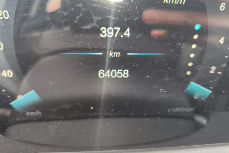 Used BAIC Beijing X7 2020 1.5TD DCT ZhiShang Edition Odometer Close Up