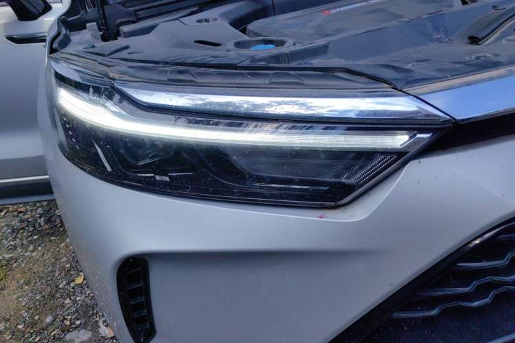 Used BAIC Beijing X7 2020 1.5TD DCT ZhiShang Edition Right Front Headlight