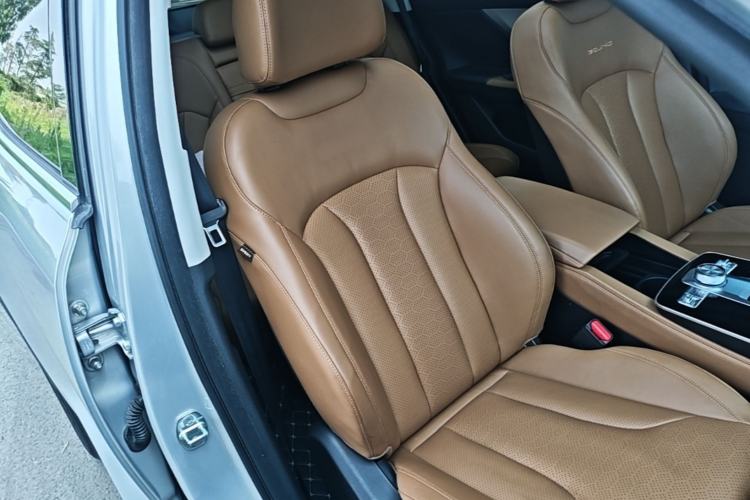 Used BAIC Beijing X7 2020 1.5TD DCT Leading Edition Right Front Seat