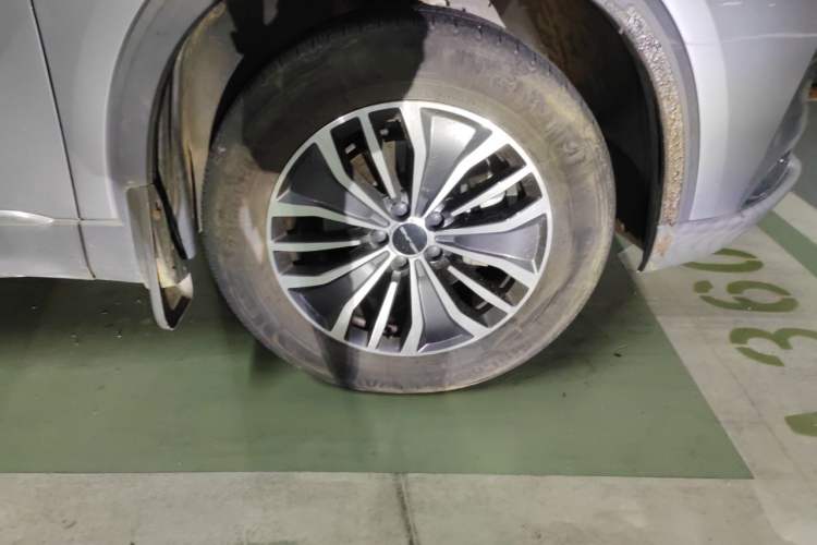 Used BAIC Beijing X7 2020 1.5TD DCT ZhiShang Edition Right Front Wheel Hub