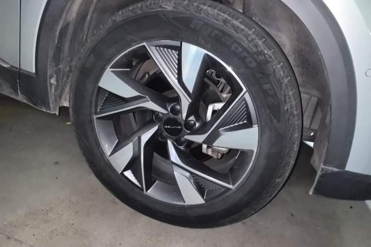 Used BAIC Beijing X7 2020 1.5TD DCT Leading Edition Right Front Wheel Hub