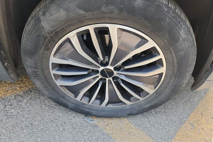 Used BAIC Beijing X7 2020 1.5TD DCT ZhiShang Edition Right Front Wheel Hub