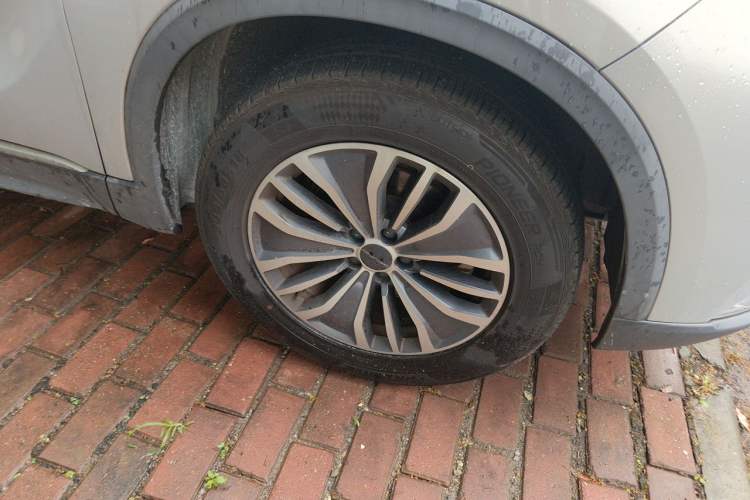 Used BAIC Beijing X7 2020 1.5TD DCT ZhiShang Edition Right Front Wheel Hub