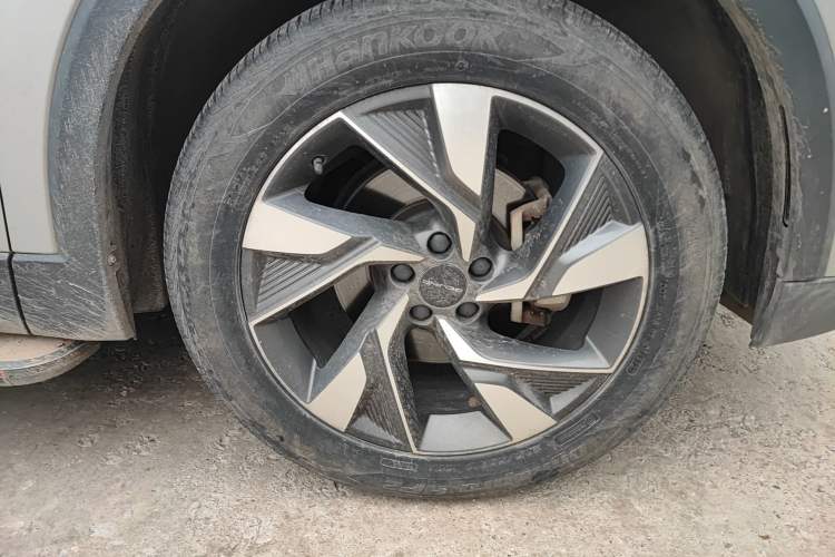 Used BAIC Beijing X7 2020 1.5TD DCT Leading Edition Right Front Wheel Hub