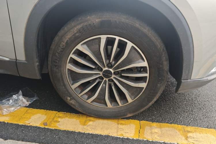 Used BAIC Beijing X7 2020 1.5TD DCT ZhiShang Edition Right Front Wheel Hub