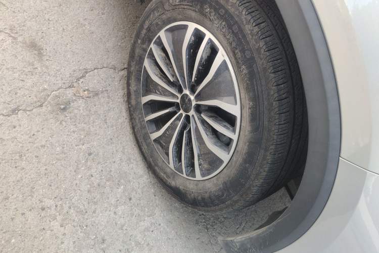 Used BAIC Beijing X7 2020 1.5TD DCT ZhiShang Edition Right Front Wheel Hub
