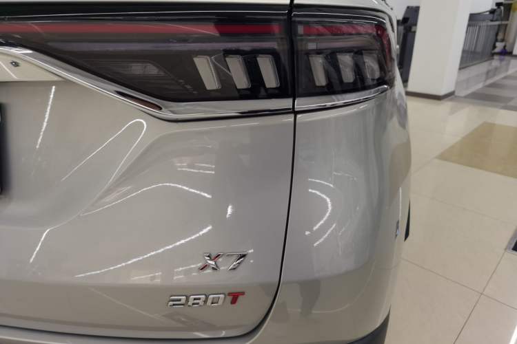 Used BAIC Beijing X7 2020 1.5TD DCT Leading Edition Right Rear Taillight