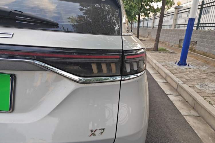 Used BAIC Beijing X7 2020 1.5TD DCT ZhiShang Edition Right Rear Taillight