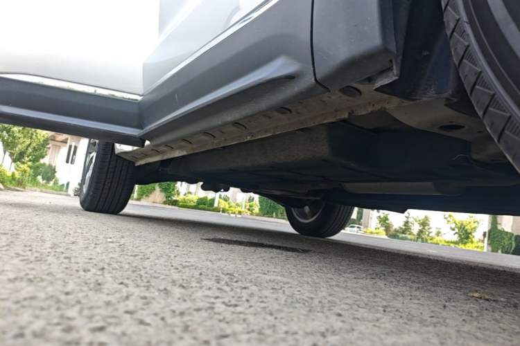 Used BAIC Beijing X7 2020 1.5TD DCT Leading Edition Right Side Sill