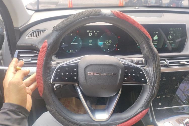 Used BAIC Beijing X7 2020 1.5TD DCT Leading Edition Steering Wheel