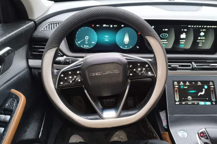 Used BAIC Beijing X7 2020 1.5TD DCT Leading Edition Steering Wheel