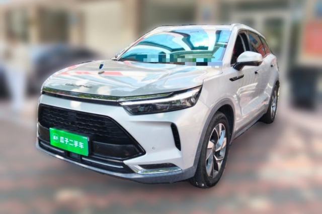 Ojetý BAIC Beijing X7 2020 1.5TD DCT Leading Edition