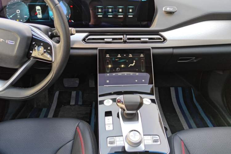 Used BAIC Beijing X7 2020 1.5TD DCT Trendy Edition Audio And AC Panel
