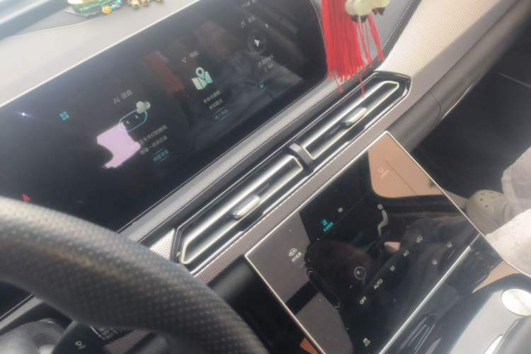 Used BAIC Beijing X7 2020 1.5TD DCT ZhiShang Edition Audio And AC Panel