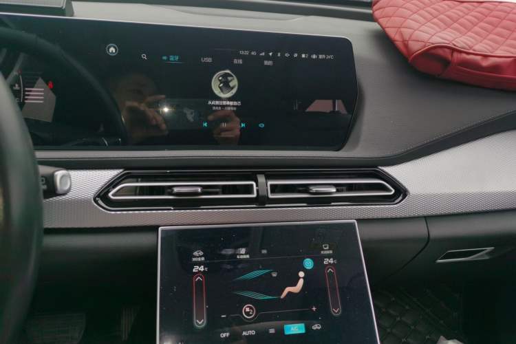 Used BAIC Beijing X7 2020 1.5TD DCT ZhiShang Edition Audio And AC Panel