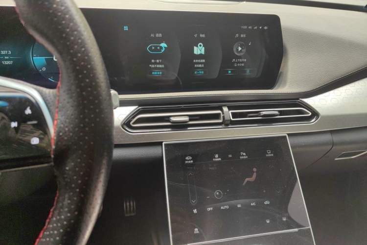 Used BAIC Beijing X7 2020 1.5TD DCT Trendy Edition Audio And AC Panel