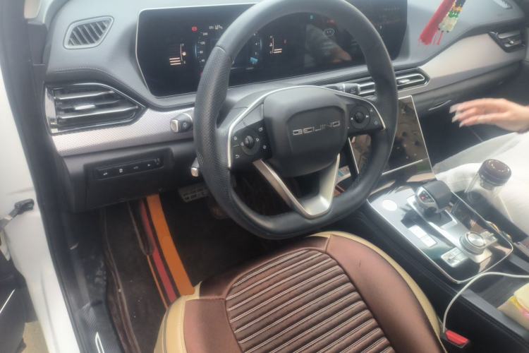 Used BAIC Beijing X7 2020 1.5TD DCT ZhiShang Edition Center Console