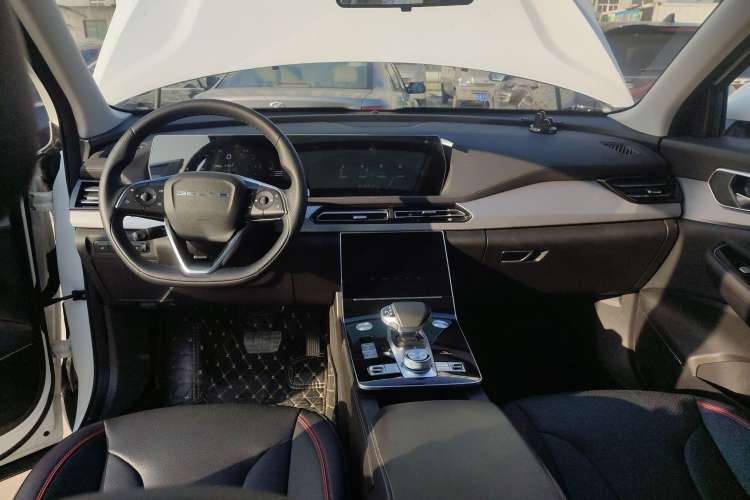 Used BAIC Beijing X7 2020 1.5TD DCT New Year Limited Edition Center Console