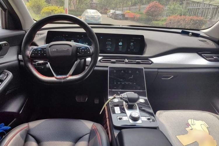Used BAIC Beijing X7 2020 1.5TD DCT Trendy Edition Center Console