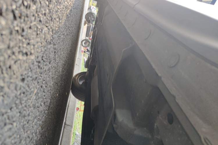 Used BAIC Beijing X7 2020 1.5TD DCT Leading Edition Chassis Rear Left