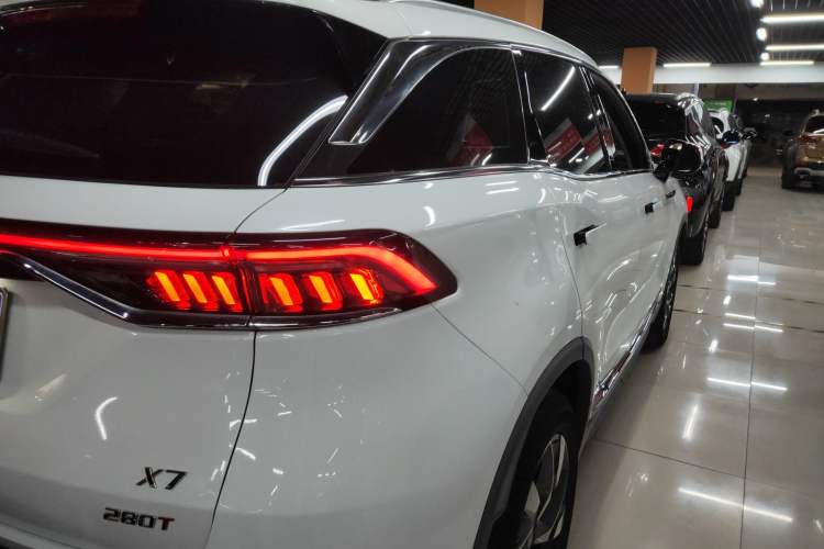 Used BAIC Beijing X7 2020 1.5TD DCT Trendy Edition Exterior 6