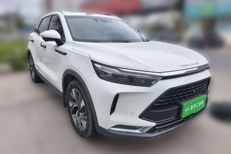 Used BAIC Beijing X7 2020 1.5TD DCT Leading Edition Front Right 45 Deg