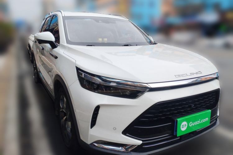 Used BAIC Beijing X7 2020 1.5TD DCT Leading Edition Front Right 45 Deg